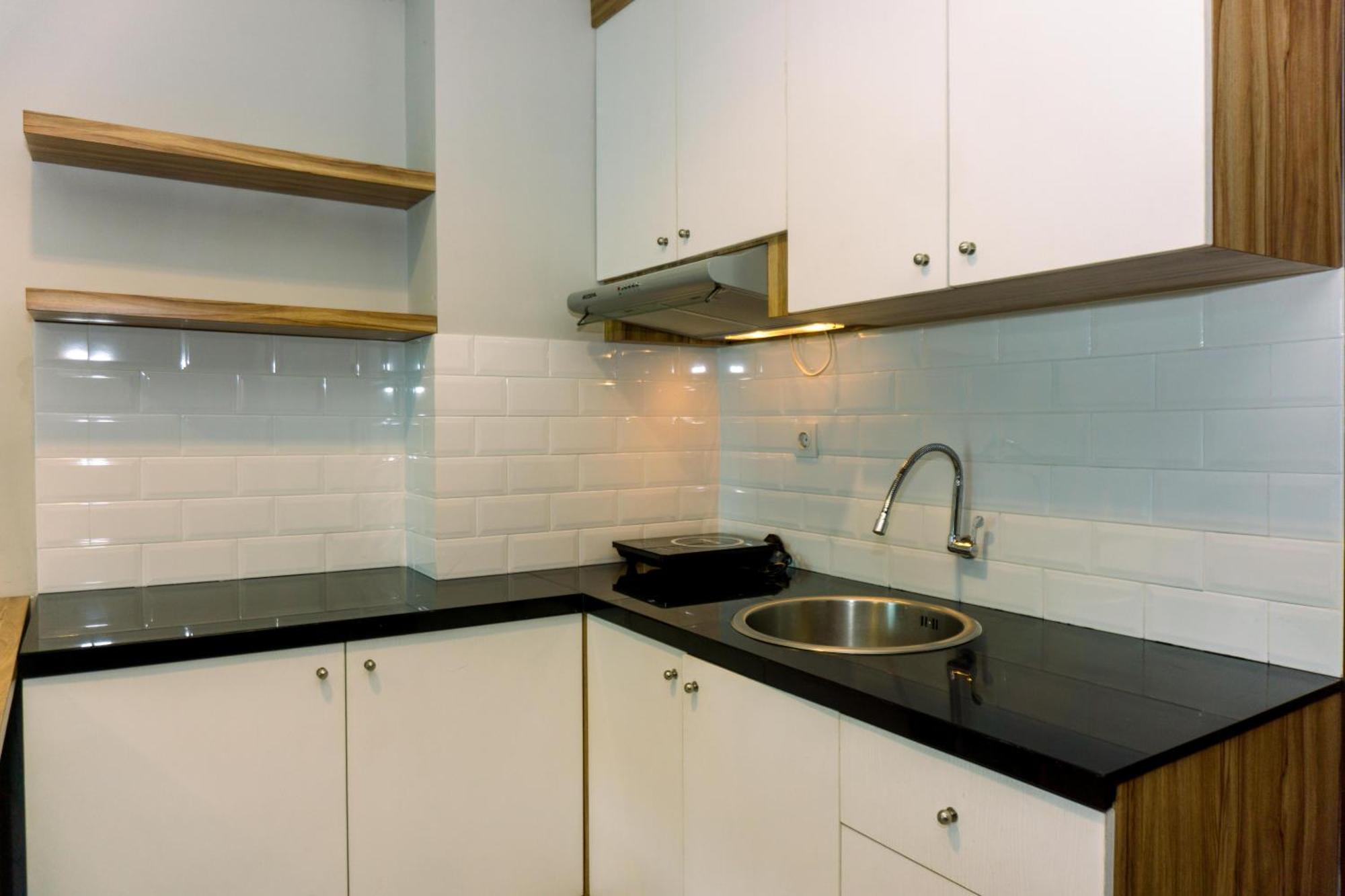 Apartment And Elegant 2br At Springhill Terrace By Travelio *